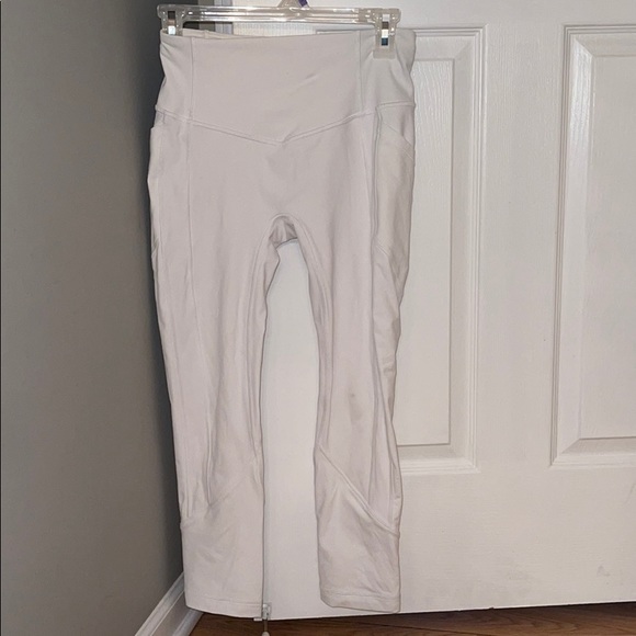 Lululemon all the right places cropped leggings - Picture 2 of 4